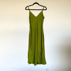 Wilfred Only Slip Midi Dress in Succulent Green